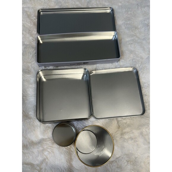 Christmas Tin Bundle Great For Collecting Or Gifts - Picture 7 of 8